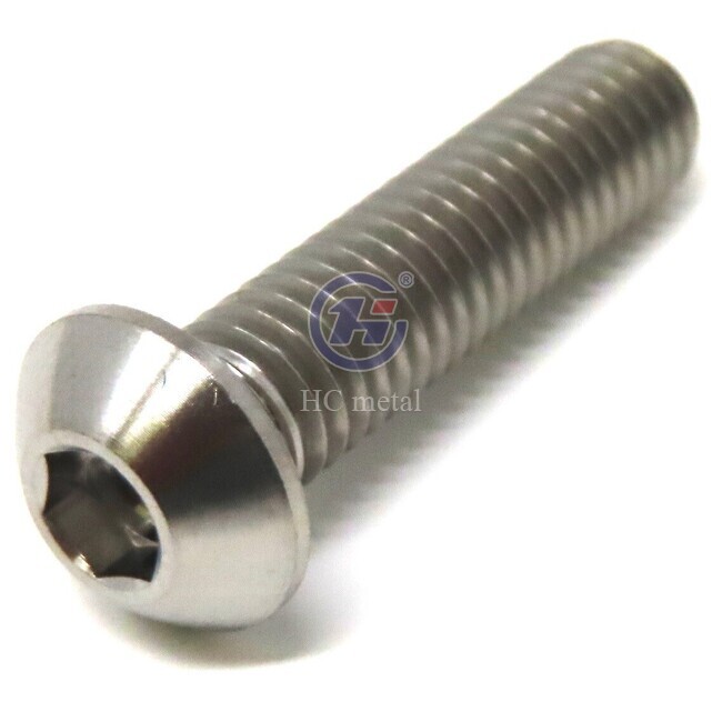 ISO7380 m5x10mm titanium bolts